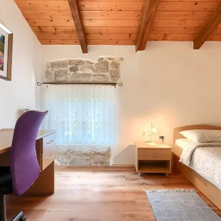 Villa Beautiful Andoro With Pool In *